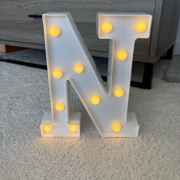 Light Up White Letter N Marquee Light - Picture 8 of 11